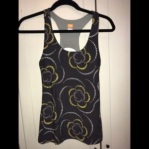 Lucy: Workout Top (Size S)
